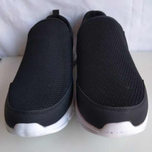 Shoes - Picture 3 of 6